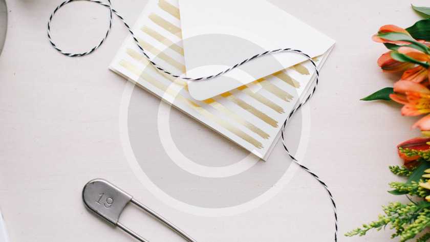 How make diy halloween bat garland